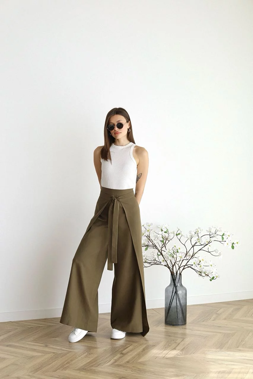 Wide-cut linen pants