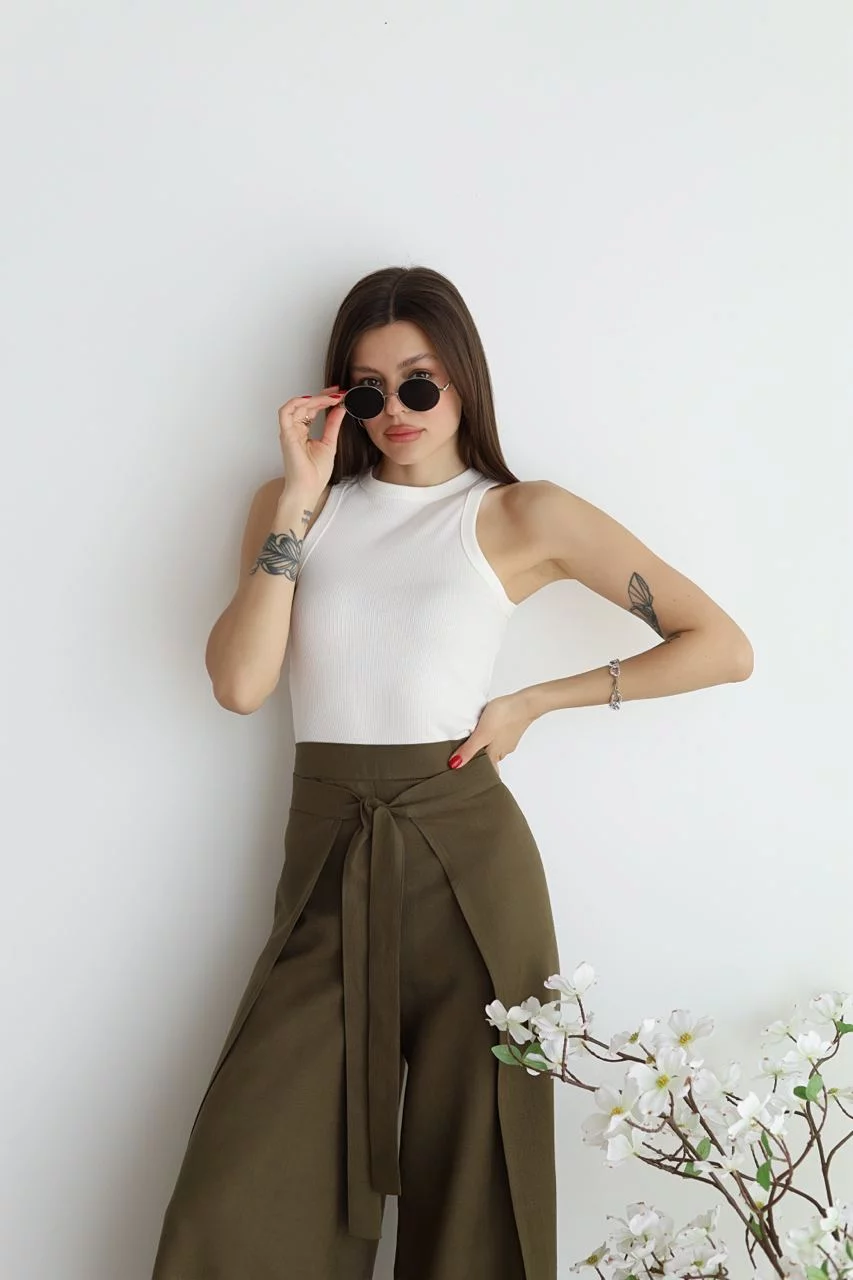 Wide-cut linen pants